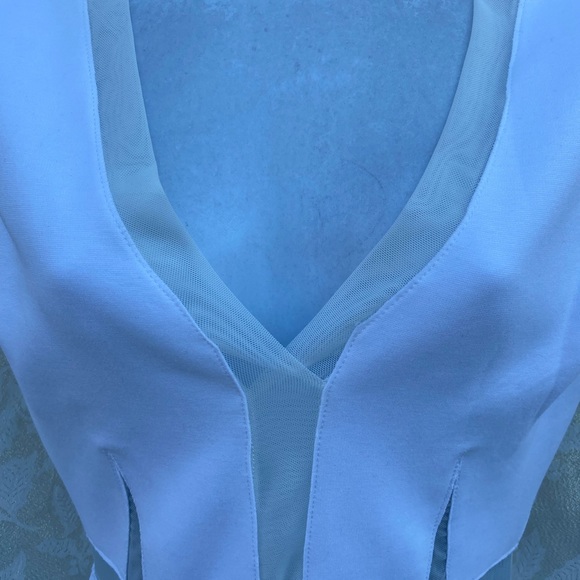 Bailey/44 size XS sleeveless lined gorgeous white dress with waist net feature - Picture 9 of 10